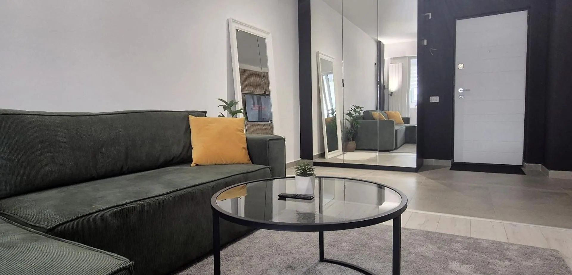 New! Skyline Apartments Bucharest Central Roménia